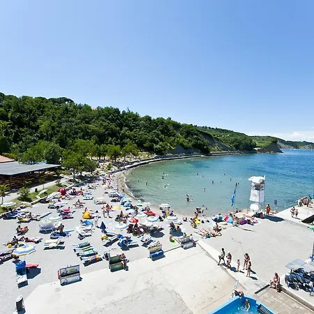 Laguna 70 Apartman *